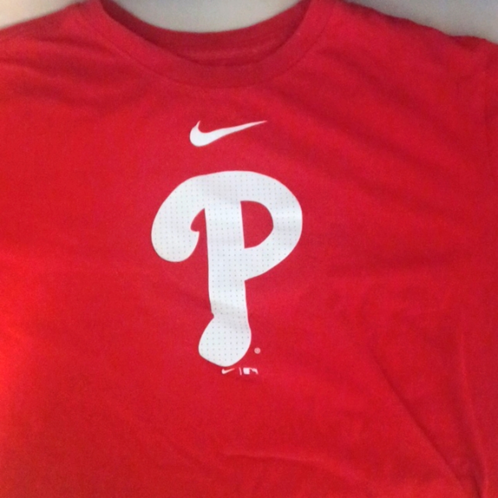 Phillies nike shirt